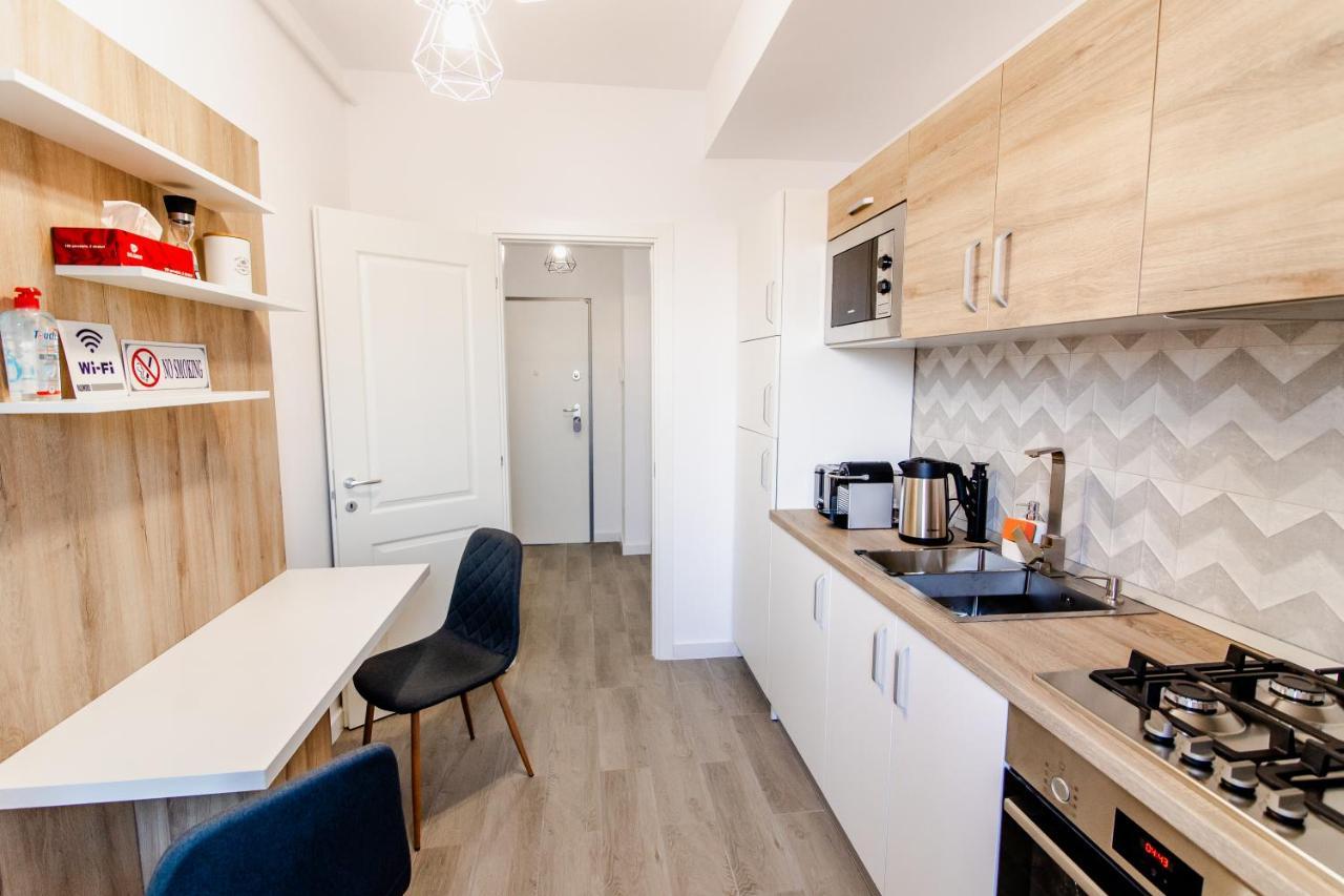 Samplus Central Apartment Craiova Exterior foto