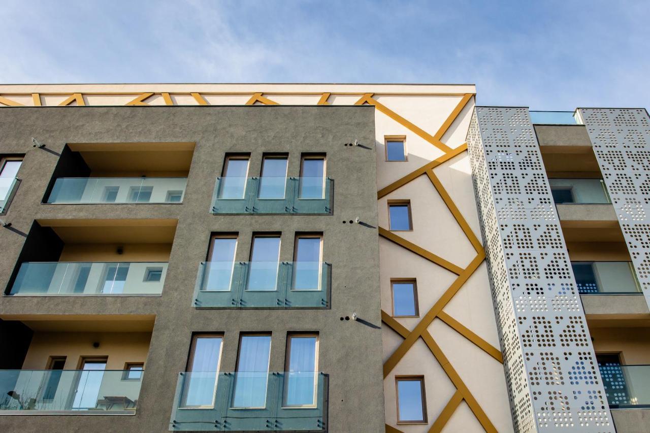 Samplus Central Apartment Craiova Exterior foto